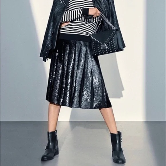 BNWOT BCBG MAXAZRIA SKIRT - Picture 11 of 11